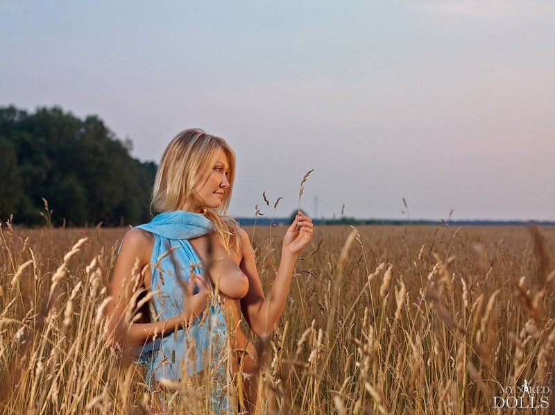 Карина, 21 год, 4 размер груди